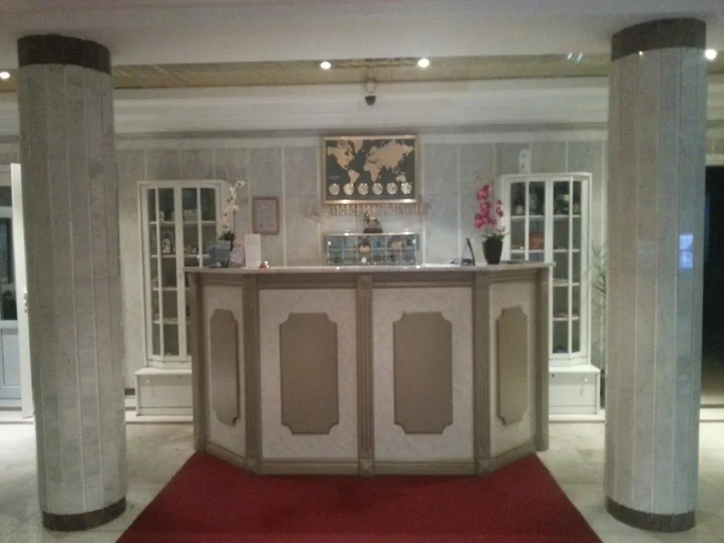 Everest Hotel Астана